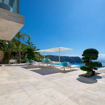 Emma On The Roc By Interhome Villa *